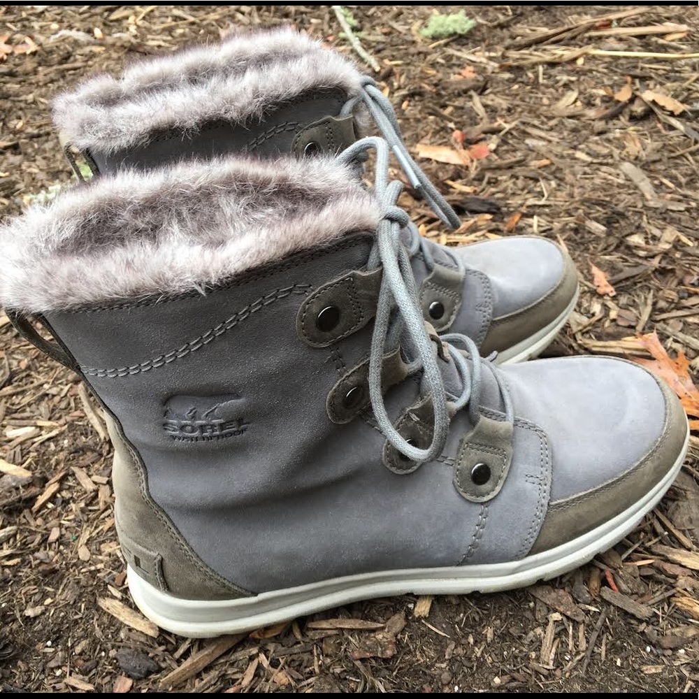 Sorel Women’s Explorer Joan Boots